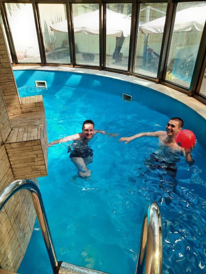 Hotel Relax Tbilisi Ngoại thất bức ảnh