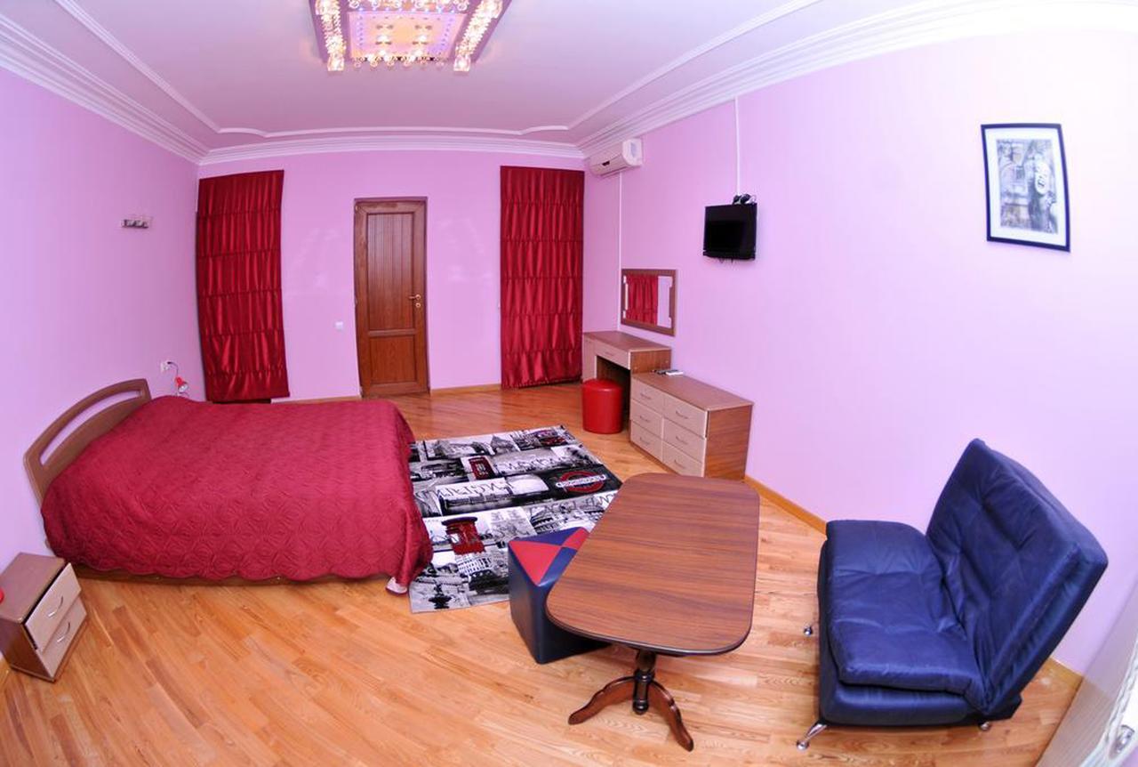 Hotel Relax Tbilisi Ngoại thất bức ảnh